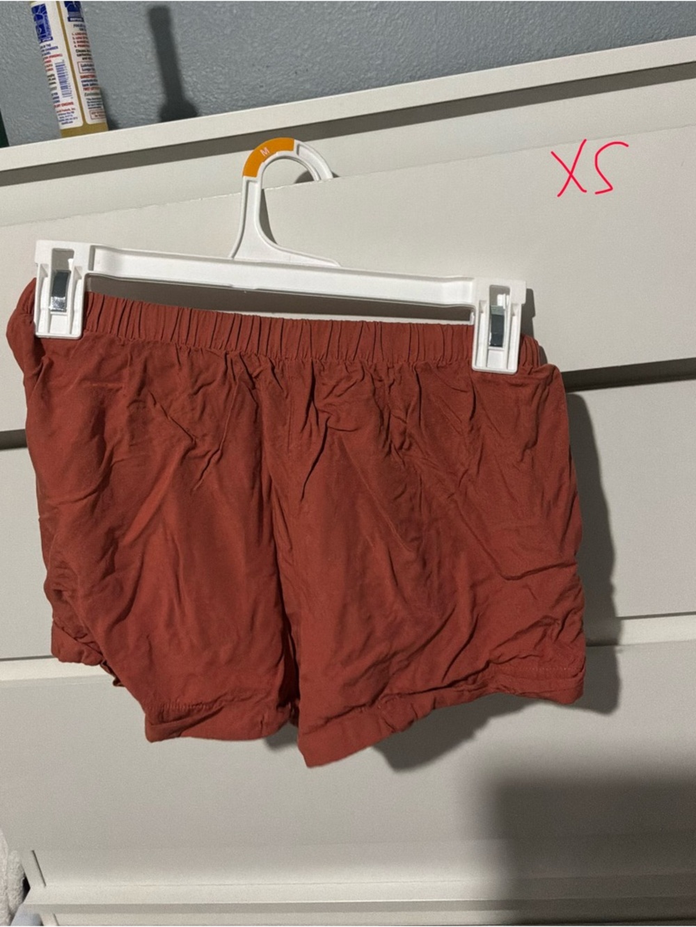 Women’s Casual Elastic-Waist Rust Shorts